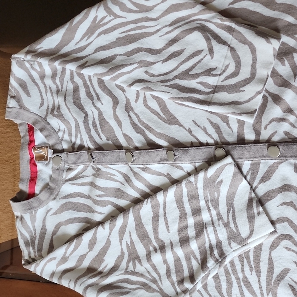 JM COLLECTION Animal Print Cream & Taupe Cardigan Size XL